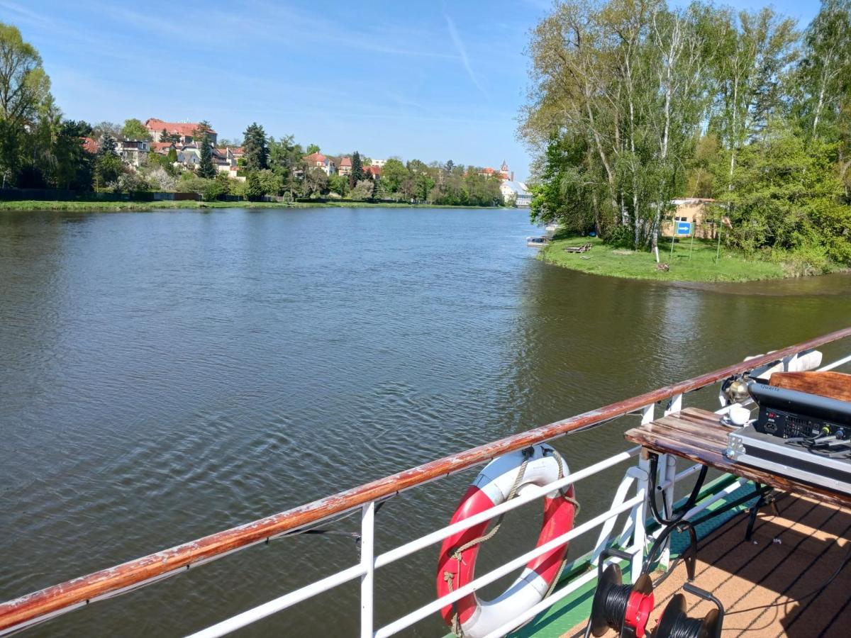 Florentina Boat Літомержице Екстер'єр фото