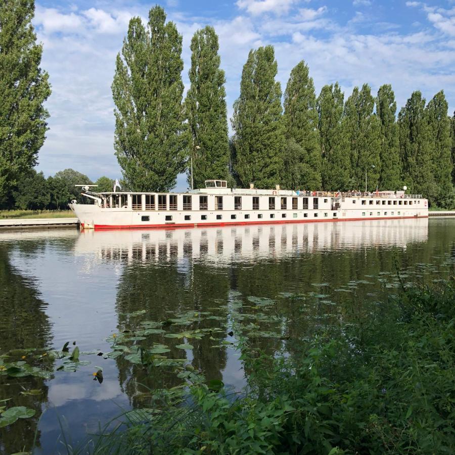Florentina Boat Літомержице Екстер'єр фото
