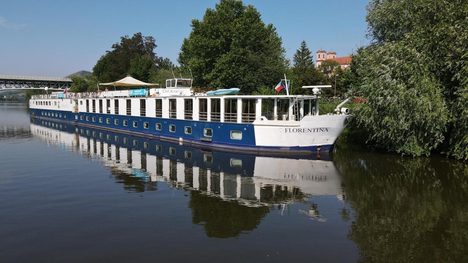 Florentina Boat Літомержице Екстер'єр фото