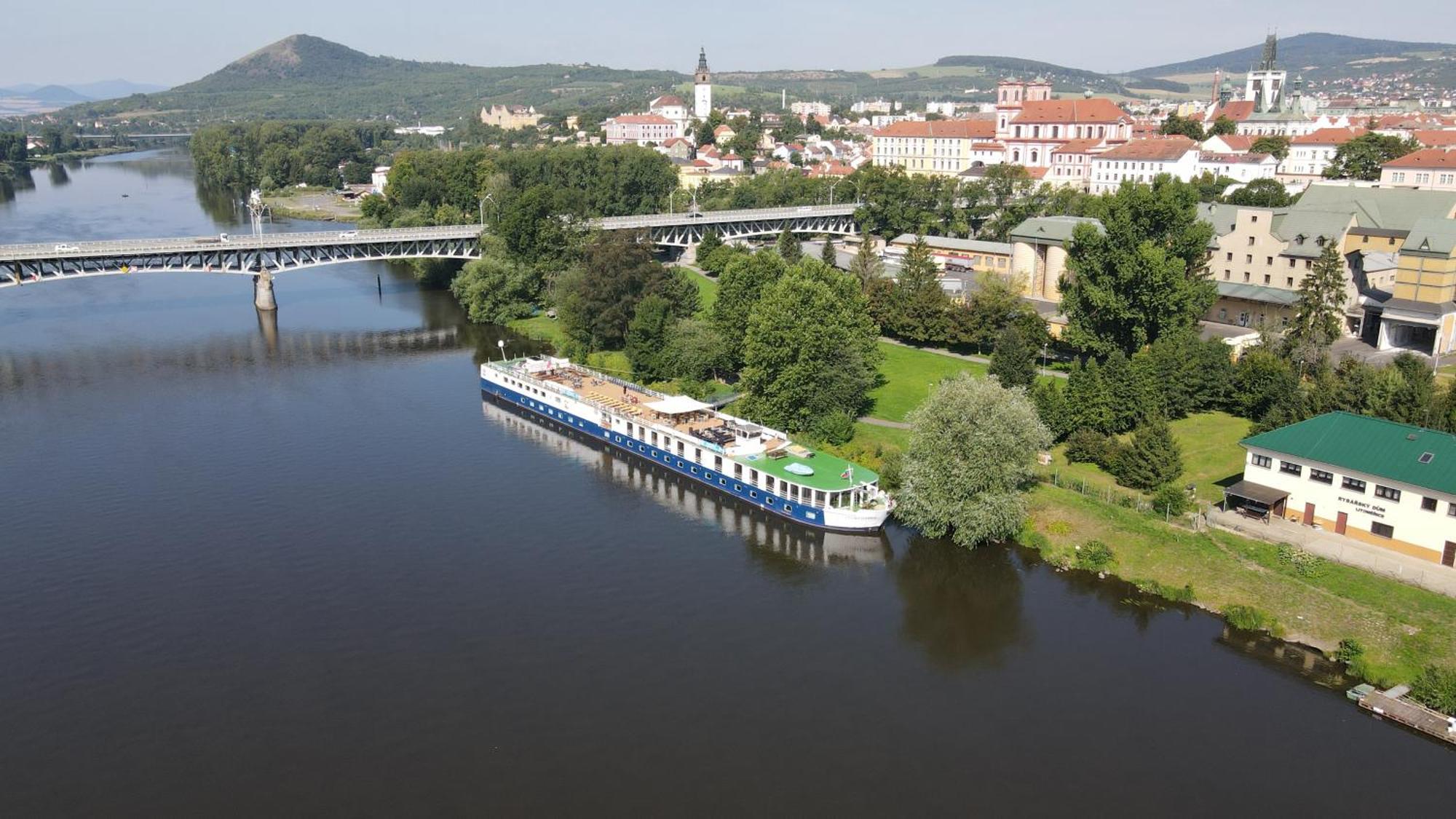 Florentina Boat Літомержице Екстер'єр фото